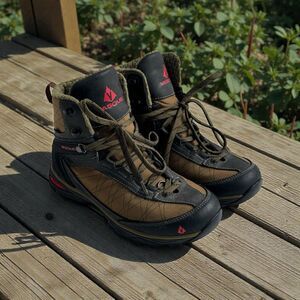 Vasque Coldspark UltraDry Hiking Shoes - Men's Size 7